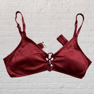 💕 Shade & Shore round waffle weave strappy front bikini top